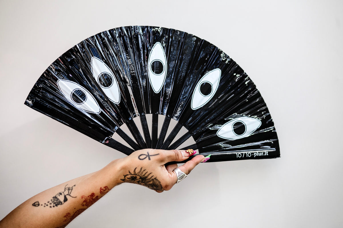 WHITE EYES Hand Fan